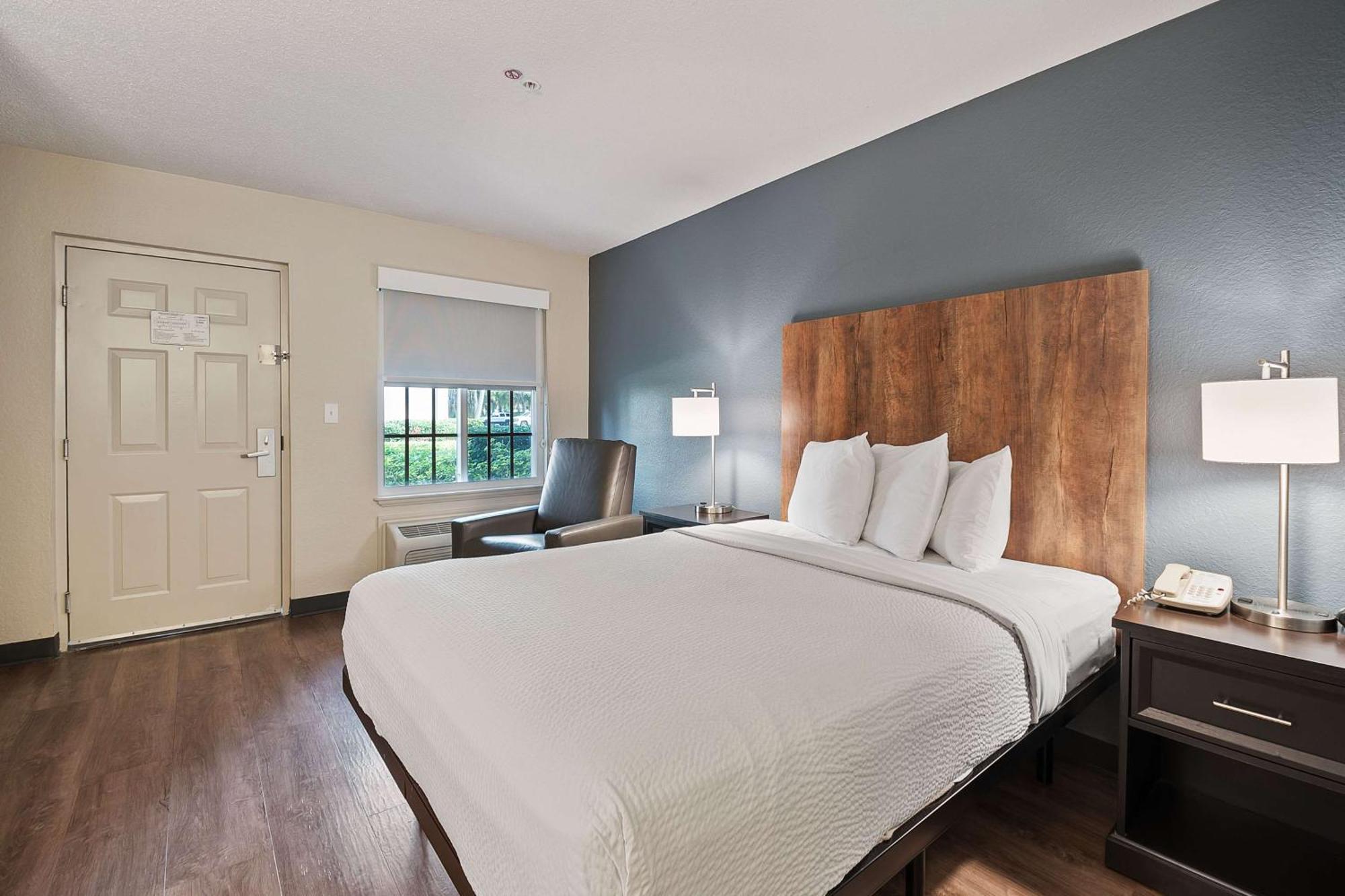 Extended Stay America Suites - Miami - Airport - Blue Lagoon Esterno foto